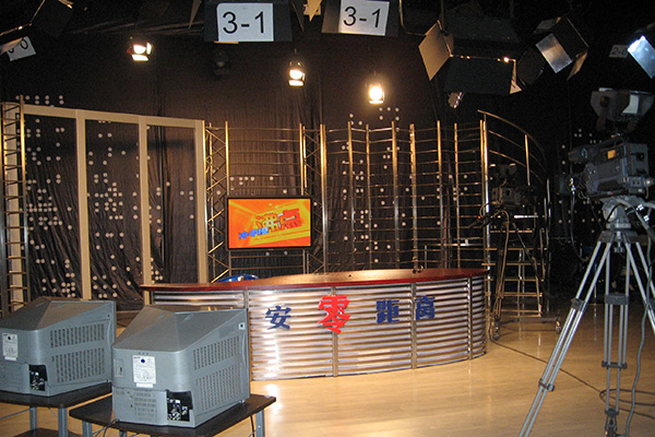 西安电视台新闻演播室系统工程(图1)